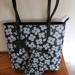 Kate Spade tote and wallet set